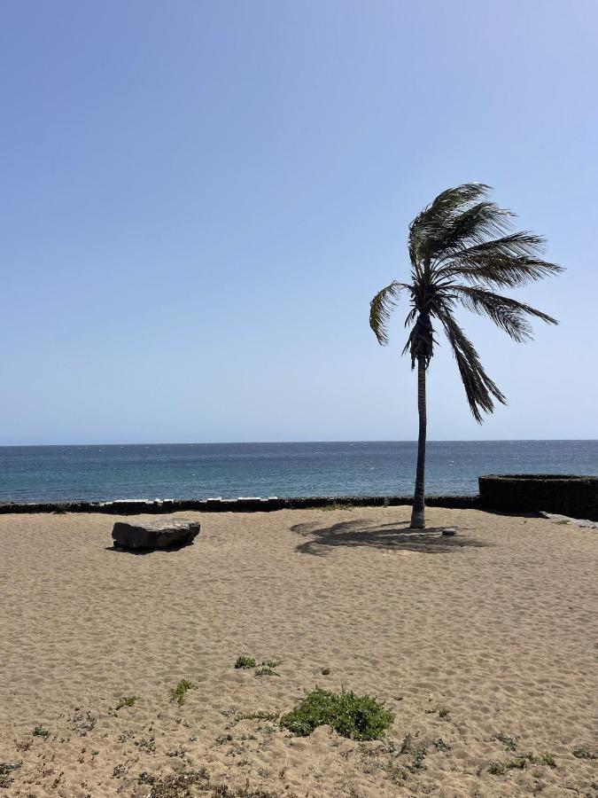 Casahost Bastian Beach Costa Teguise Buitenkant foto